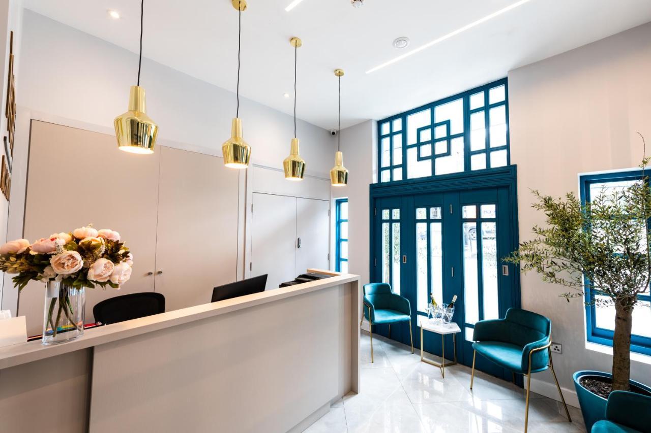 Aparthotel Nox Richmond Richmond  Esterno foto