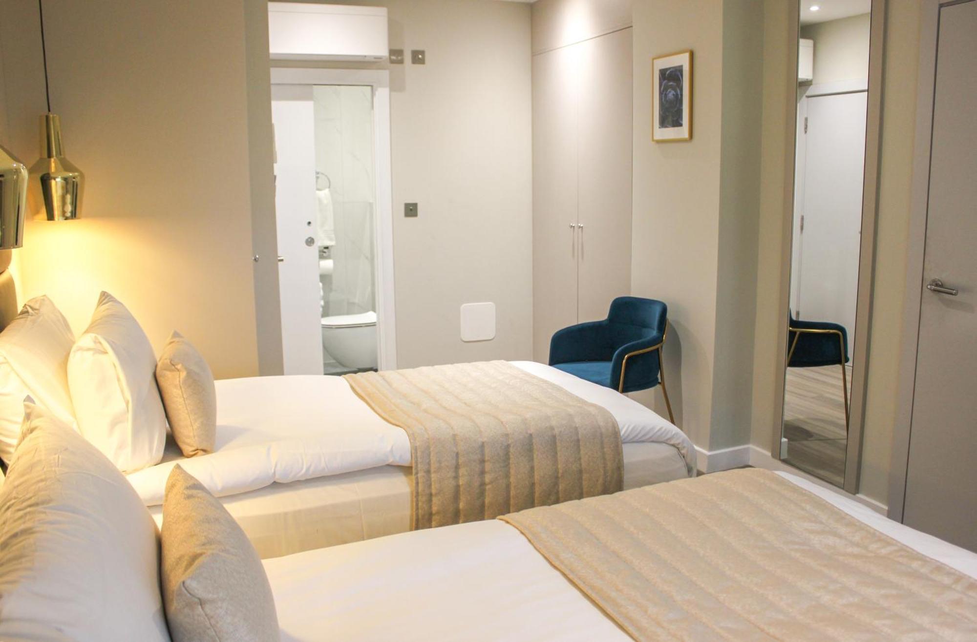 Aparthotel Nox Richmond Richmond  Esterno foto