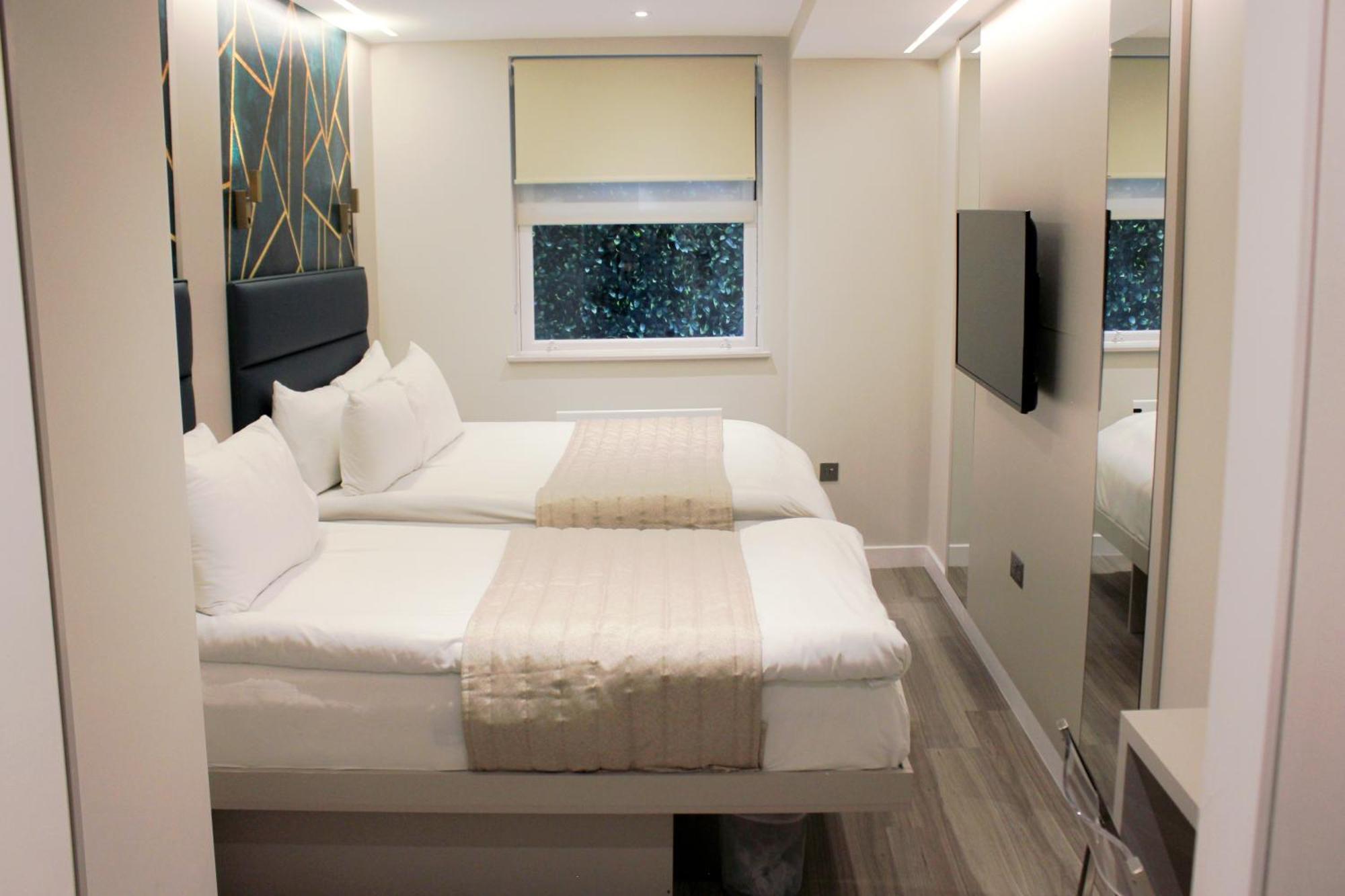 Aparthotel Nox Richmond Richmond  Esterno foto