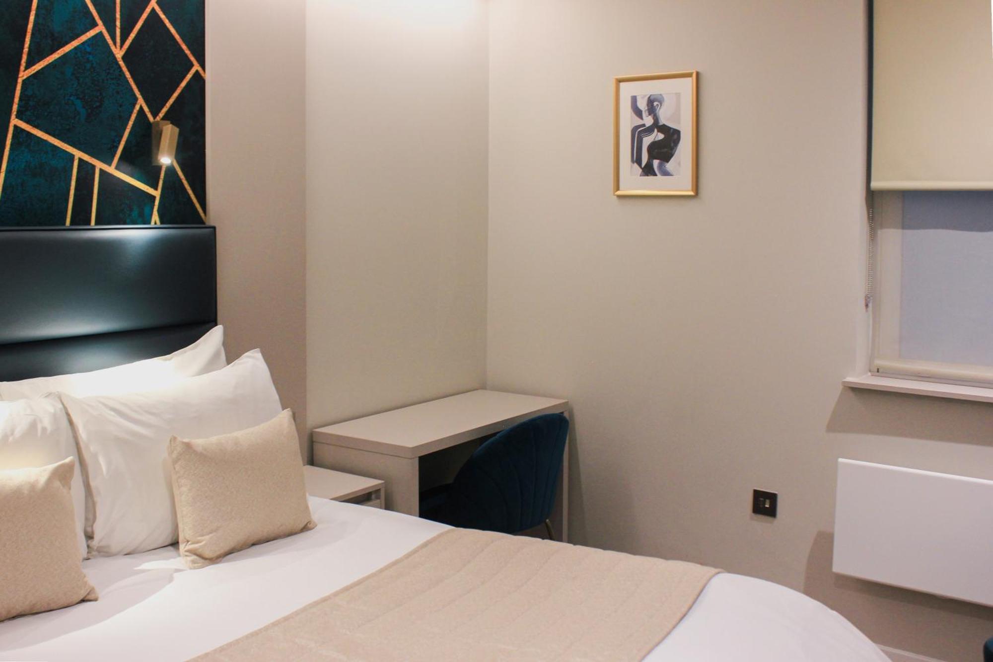 Aparthotel Nox Richmond Richmond  Esterno foto