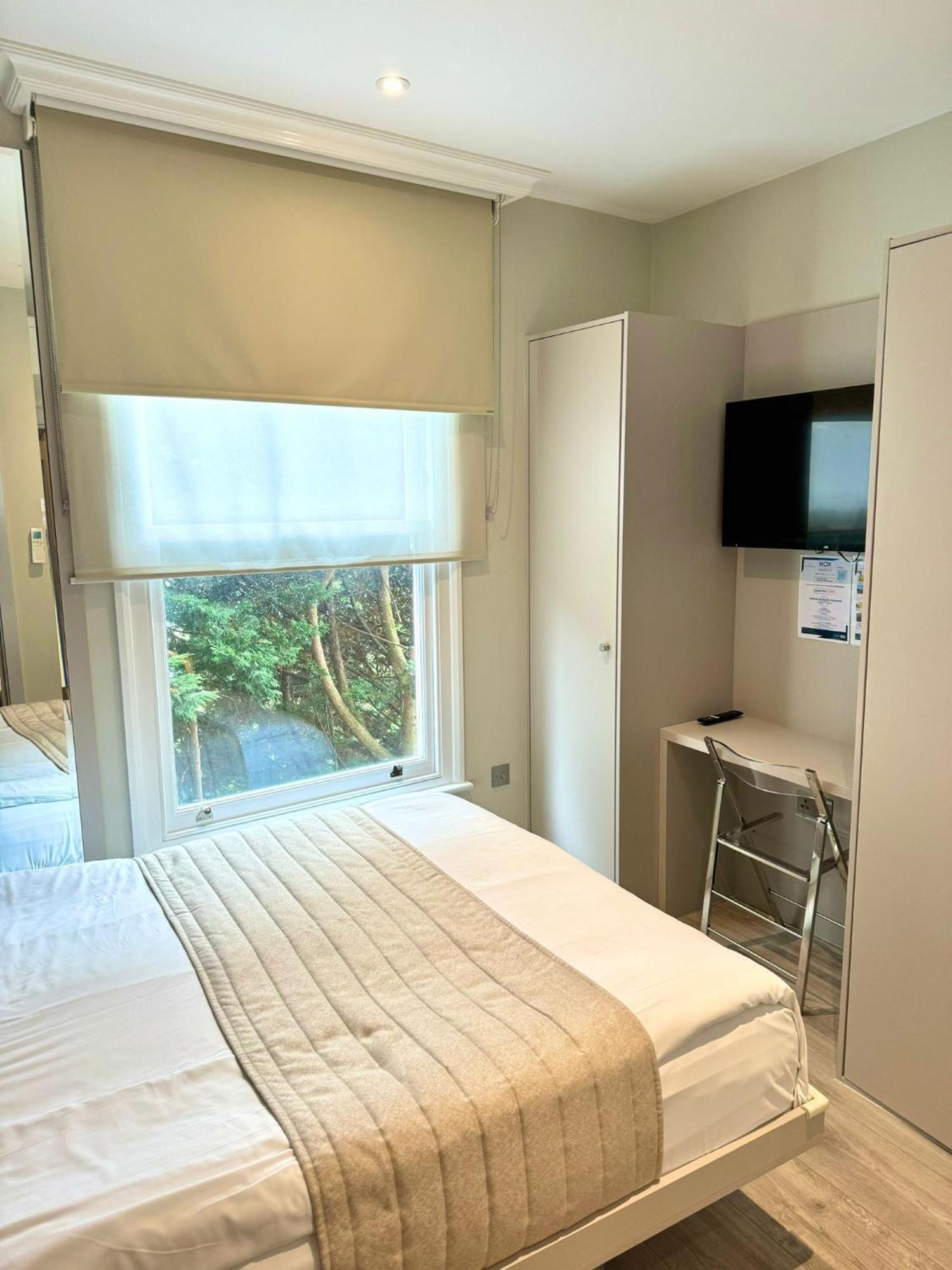 Aparthotel Nox Richmond Richmond  Esterno foto
